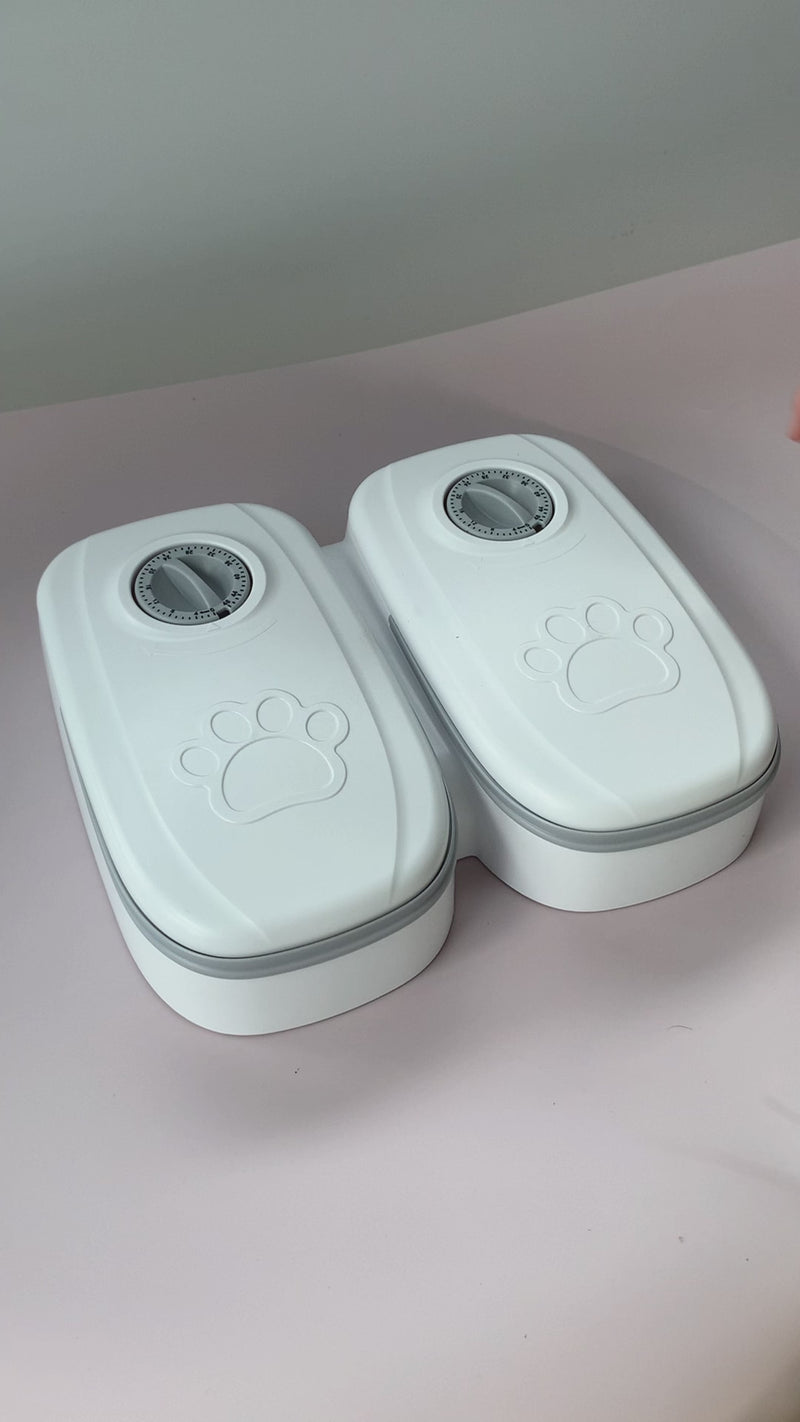Automatic Gravity Pet Feeder